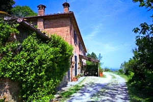 Farmhouse Lucignano