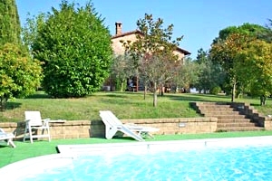 Farmhouse Cetona